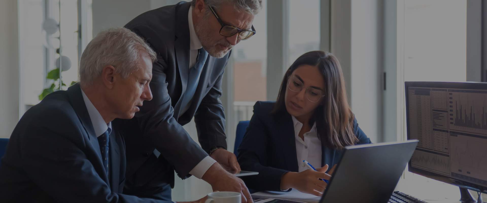 Wrongful death attorneys meet with client